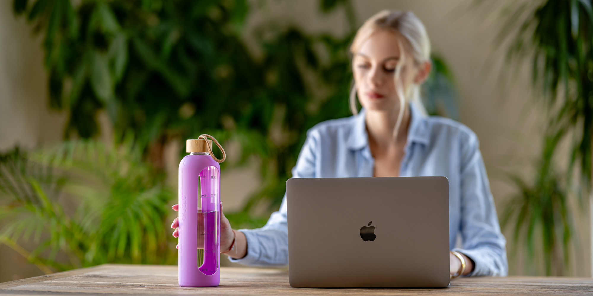 Butelka szklana KiCA Hydro Glass 1000 ml - fioletowa
